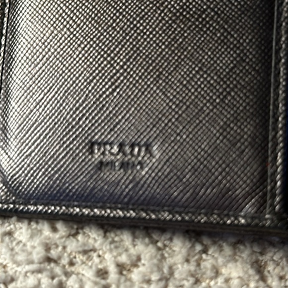 BLACK PRADA BIFOLD MILANO SAFFIANO LONG WALLET, EUC - Picture 4 of 10
